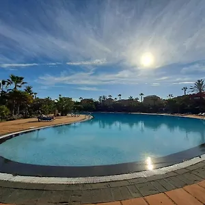 My Pretty - Lovely And Spacious Surrounded By Tropical Gardens - Private Covered And Uncovered Terrace - Pool - Parking - Free Fibre Optic Internet , Corralejo Spagna